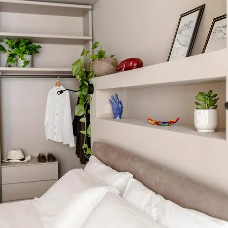 Il Cortile 컨트리하우스 디아노 달바